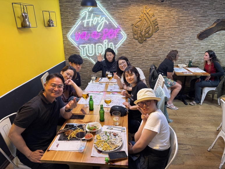 40대, 번아웃이 와서 떠났습니다  — 21일 산티아고 순례길 -신OO님